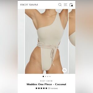 RIOT SWIM
Maddox One Piece - Sage- worn once